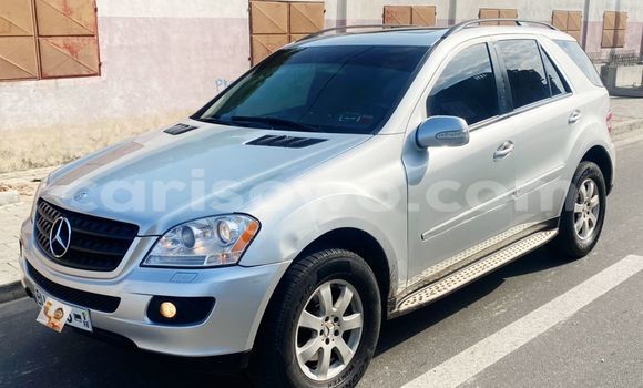 Buy Used Mercedes-Benz ML–Class Silver Car in Cotonou in Benign Buy Used Mercedes-Benz ML–Class Silver Car in Cotonou in Benign