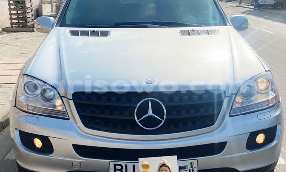 Buy Used Mercedes-Benz ML–Class Silver Car in Cotonou in Benign Buy Used Mercedes-Benz ML–Class Silver Car in Cotonou in Benign