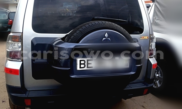 Ra Àlòkù Mitsubishi Pajero Silver Ọkọ̀ in Cotonou ni Benin Ra Àlòkù Mitsubishi Pajero Silver Ọkọ̀ in Cotonou ni Benin