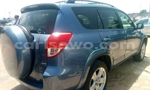 Ra Imported Toyota RAV4 Miiran Ọkọ̀ in Cotonou ni Benin