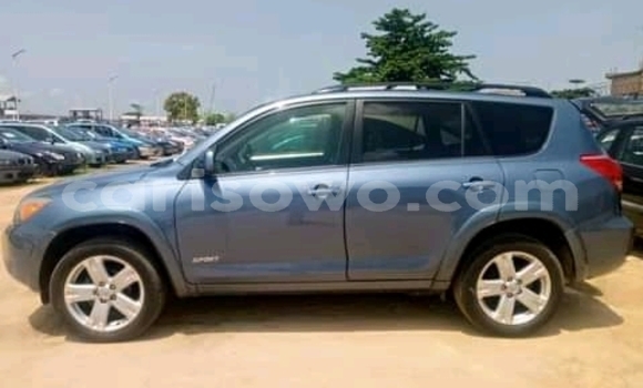 Acheter Import Voiture Toyota RAV4 Autre à Cotonou, Benin Acheter Import Voiture Toyota RAV4 Autre à Cotonou, Benin
