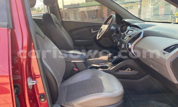 Buy Used Hyundai Tucson Red Car in Cotonou in Benign Buy Used Hyundai Tucson Red Car in Cotonou in Benign
