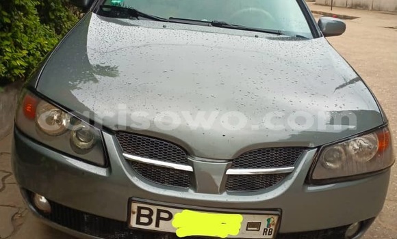 Sayi Na hannu Nissan Almera Azurfa Mota in Porto Novo a Benin