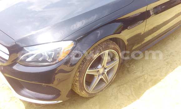 Acheter Occasion Voiture Mercedes-Benz GL–Class Noir à Porto Novo, Benin Acheter Occasion Voiture Mercedes-Benz GL–Class Noir à Porto Novo, Benin