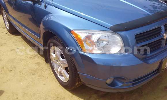 Sayi Na hannu Dodge Caliber Blue Mota in Porto Novo a Benin Sayi Na hannu Dodge Caliber Blue Mota in Porto Novo a Benin