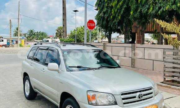 Ra Àlòkù Toyota Highlander Alagara Ọkọ̀ in Cotonou ni Benin Ra Àlòkù Toyota Highlander Alagara Ọkọ̀ in Cotonou ni Benin