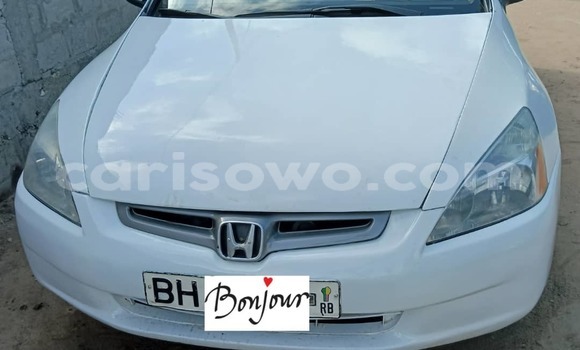Acheter Occasion Voiture Honda Accord Blanc à Cotonou, Benin