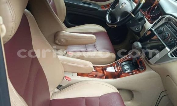 Sayi Na hannu Toyota Highlander Green Mota in Cotonou a Benin Sayi Na hannu Toyota Highlander Green Mota in Cotonou a Benin