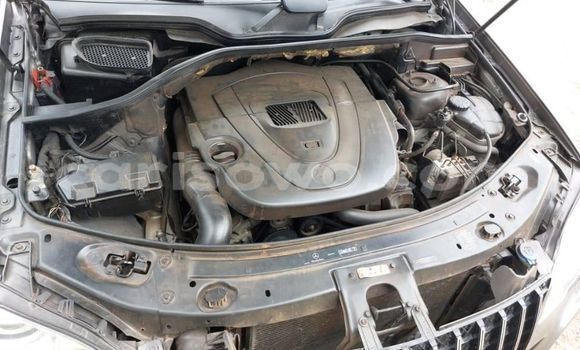 Sayi Na hannu Mercedes-Benz ML–Class Sauran Mota in Cotonou a Benin Sayi Na hannu Mercedes-Benz ML–Class Sauran Mota in Cotonou a Benin