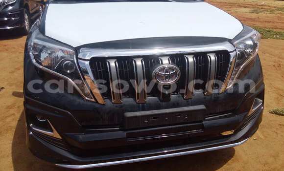 Acheter Occasion Voiture Toyota Land Cruiser Noir à Porto Novo, Benin Acheter Occasion Voiture Toyota Land Cruiser Noir à Porto Novo, Benin
