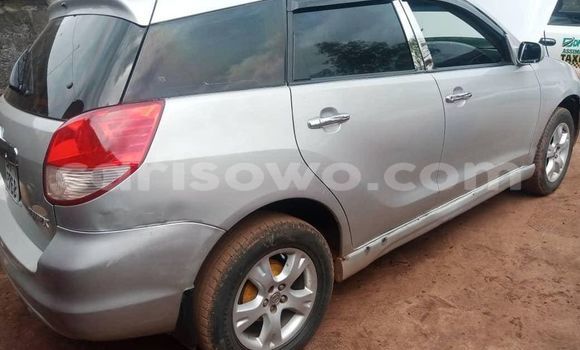 Medium with watermark toyota matrix benin cotonou 14194