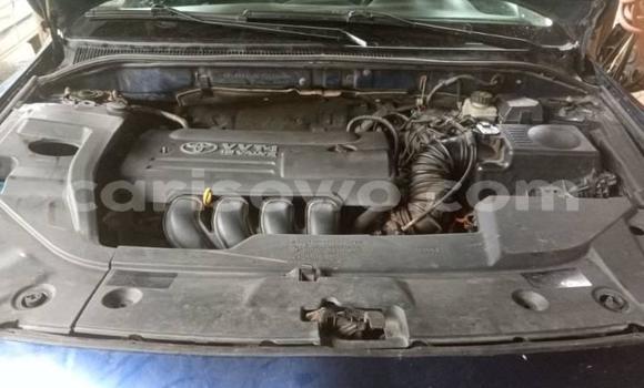 Sayi Na hannu Toyota Avensis Blue Mota in Cotonou a Benin Sayi Na hannu Toyota Avensis Blue Mota in Cotonou a Benin