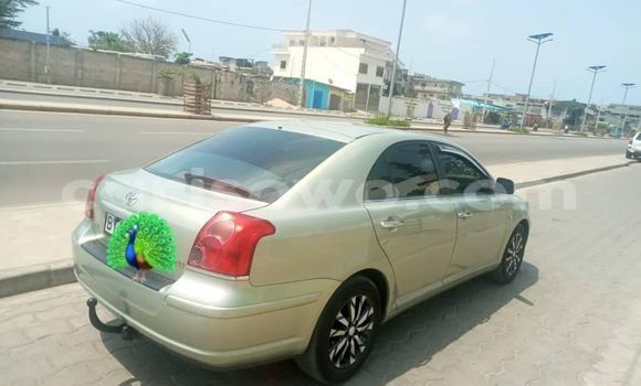 Sayi Na hannu Toyota Avensis M Mota in Cotonou a Benin Sayi Na hannu Toyota Avensis M Mota in Cotonou a Benin