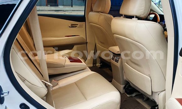 Acheter Occasion Voiture Lexus RX 350 Blanc à Cotonou, Benin Acheter Occasion Voiture Lexus RX 350 Blanc à Cotonou, Benin