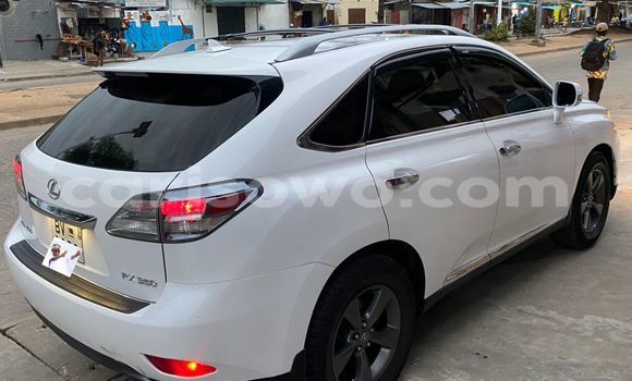 Acheter Occasion Voiture Lexus RX 350 Blanc à Cotonou, Benin Acheter Occasion Voiture Lexus RX 350 Blanc à Cotonou, Benin