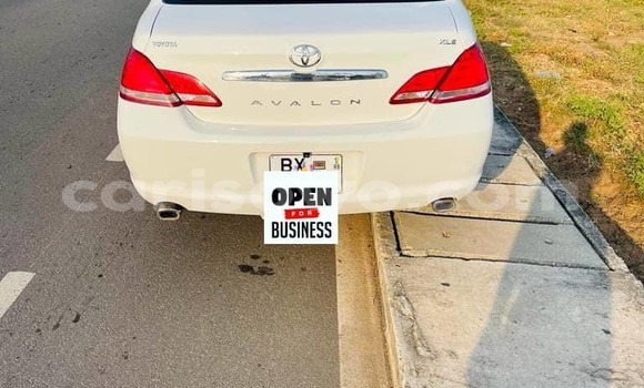 Acheter Occasion Voiture Toyota Avalon Blanc à Cotonou, Benin Acheter Occasion Voiture Toyota Avalon Blanc à Cotonou, Benin