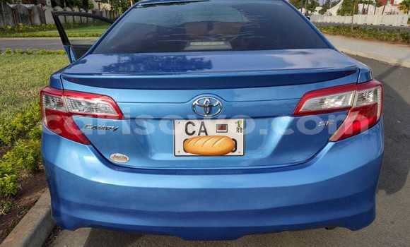Buy Used Toyota Camry Blue Car in Cotonou in Benign
