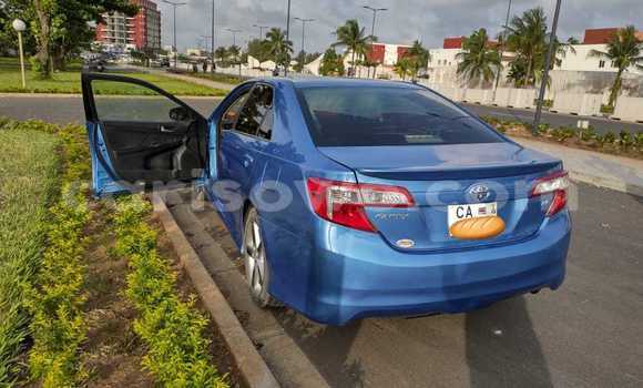Ra Àlòkù Toyota Camry Blue Ọkọ̀ in Cotonou ni Benin Ra Àlòkù Toyota Camry Blue Ọkọ̀ in Cotonou ni Benin