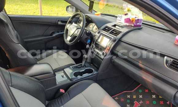 Ra Àlòkù Toyota Camry Blue Ọkọ̀ in Cotonou ni Benin Ra Àlòkù Toyota Camry Blue Ọkọ̀ in Cotonou ni Benin