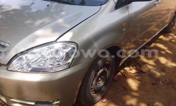 Acheter Occasion Voiture Toyota Avensis Marron à Porto Novo, Benin Acheter Occasion Voiture Toyota Avensis Marron à Porto Novo, Benin