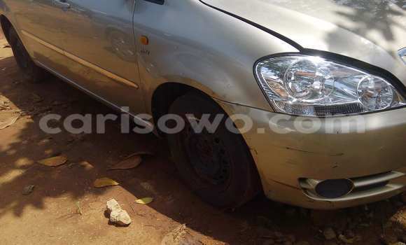 Acheter Occasion Voiture Toyota Avensis Marron à Porto Novo, Benin Acheter Occasion Voiture Toyota Avensis Marron à Porto Novo, Benin