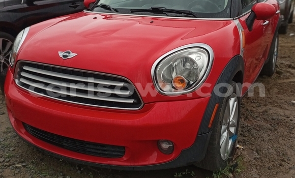 Acheter Occasion Voiture MINI Countryman Rouge à Cotonou, Benin Acheter Occasion Voiture MINI Countryman Rouge à Cotonou, Benin