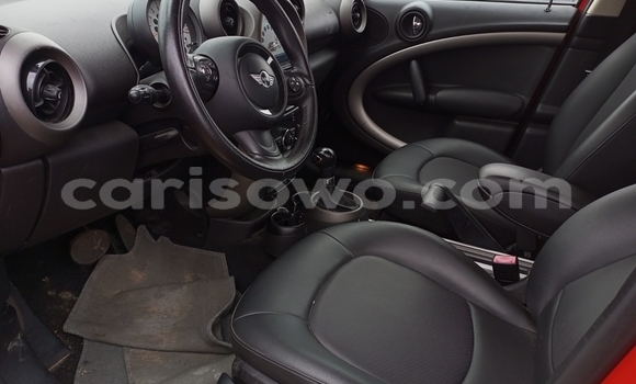 Acheter Occasion Voiture MINI Countryman Rouge à Cotonou, Benin Acheter Occasion Voiture MINI Countryman Rouge à Cotonou, Benin