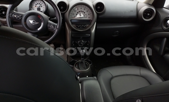 Acheter Occasion Voiture MINI Countryman Rouge à Cotonou, Benin Acheter Occasion Voiture MINI Countryman Rouge à Cotonou, Benin