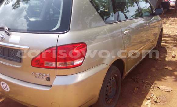 Acheter Occasion Voiture Toyota Avensis Marron à Porto Novo, Benin Acheter Occasion Voiture Toyota Avensis Marron à Porto Novo, Benin