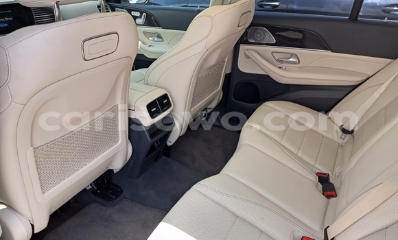 Ra Àlòkù Mercedes-Benz GLE funfun Ọkọ̀ in Cotonou ni Benin Ra Àlòkù Mercedes-Benz GLE funfun Ọkọ̀ in Cotonou ni Benin