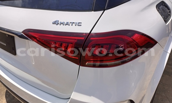 Ra Àlòkù Mercedes-Benz GLE funfun Ọkọ̀ in Cotonou ni Benin Ra Àlòkù Mercedes-Benz GLE funfun Ọkọ̀ in Cotonou ni Benin