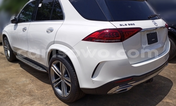 Ra Àlòkù Mercedes-Benz GLE funfun Ọkọ̀ in Cotonou ni Benin Ra Àlòkù Mercedes-Benz GLE funfun Ọkọ̀ in Cotonou ni Benin