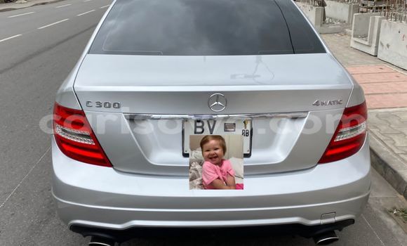 Ra Àlòkù Mercedes-Benz C–Class Silver Ọkọ̀ in Cotonou ni Benin Ra Àlòkù Mercedes-Benz C–Class Silver Ọkọ̀ in Cotonou ni Benin