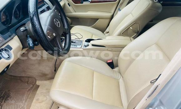 Ra Àlòkù Mercedes-Benz C–Class Silver Ọkọ̀ in Cotonou ni Benin Ra Àlòkù Mercedes-Benz C–Class Silver Ọkọ̀ in Cotonou ni Benin