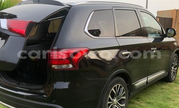 Buy Used Mitsubishi Outlander Black Car in Cotonou in Benign