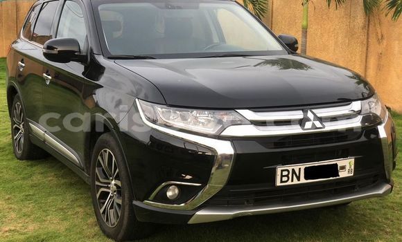 Acheter Occasion Voiture Mitsubishi Outlander Noir à Cotonou, Benin Acheter Occasion Voiture Mitsubishi Outlander Noir à Cotonou, Benin