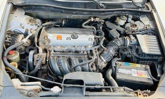 Ra Àlòkù Honda Accord Silver Ọkọ̀ in Cotonou ni Benin Ra Àlòkù Honda Accord Silver Ọkọ̀ in Cotonou ni Benin