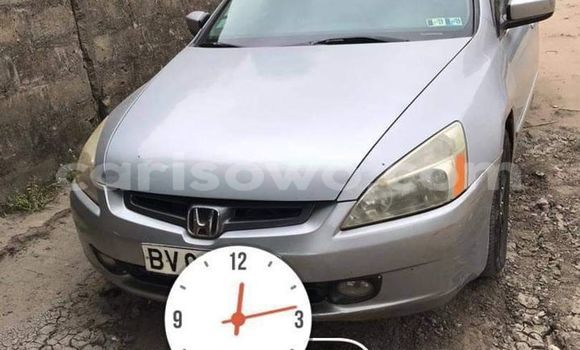 Buy Used Honda Accord Silver Car in Cotonou in Benign