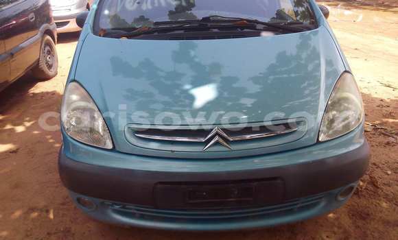 Sayi Na hannu Citroen Xsara Blue Mota in Porto Novo a Benin Sayi Na hannu Citroen Xsara Blue Mota in Porto Novo a Benin