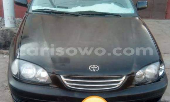 Sayi Na hannu Toyota Avensis Black Mota in Cotonou a Benin Sayi Na hannu Toyota Avensis Black Mota in Cotonou a Benin