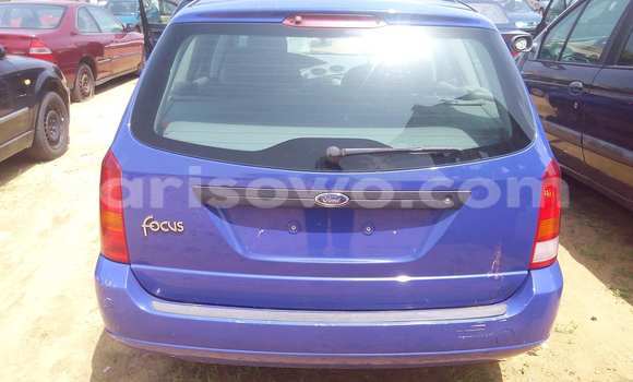 Acheter Occasion Voiture Ford Focus Bleu à Porto Novo au Benin Acheter Occasion Voiture Ford Focus Bleu à Porto Novo au Benin