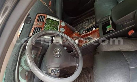 Ra Àlòkù Toyota Camry Black Ọkọ̀ in Cotonou ni Benin Ra Àlòkù Toyota Camry Black Ọkọ̀ in Cotonou ni Benin