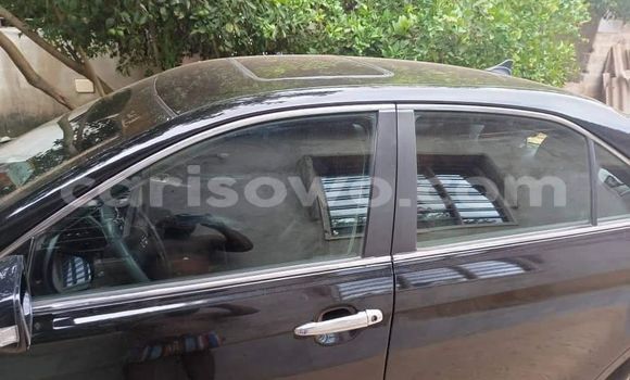 Ra Àlòkù Toyota Camry Black Ọkọ̀ in Cotonou ni Benin Ra Àlòkù Toyota Camry Black Ọkọ̀ in Cotonou ni Benin