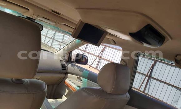 Sayi Na hannu Lexus RX 330 Azurfa Mota in Cotonou a Benin Sayi Na hannu Lexus RX 330 Azurfa Mota in Cotonou a Benin