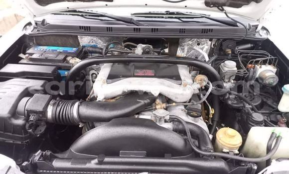 Ra Àlòkù Suzuki Grand Vitara funfun Ọkọ̀ in Cotonou ni Benin Ra Àlòkù Suzuki Grand Vitara funfun Ọkọ̀ in Cotonou ni Benin