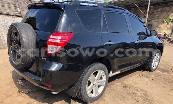 Ra Àlòkù Toyota RAV4 Black Ọkọ̀ in Cotonou ni Benin