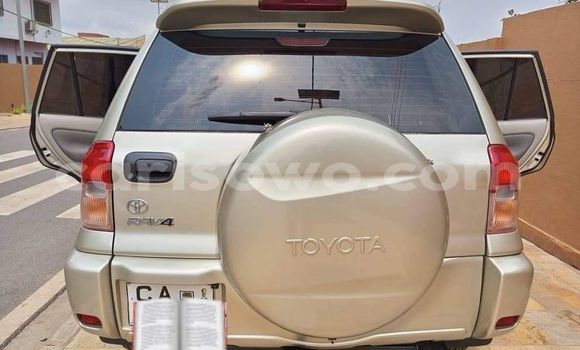 Sayi Na hannu Toyota RAV4 M Mota in Cotonou a Benin Sayi Na hannu Toyota RAV4 M Mota in Cotonou a Benin