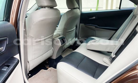 Ra Àlòkù Toyota Camry (Japan) Red Ọkọ̀ in Cotonou ni Benin Ra Àlòkù Toyota Camry (Japan) Red Ọkọ̀ in Cotonou ni Benin