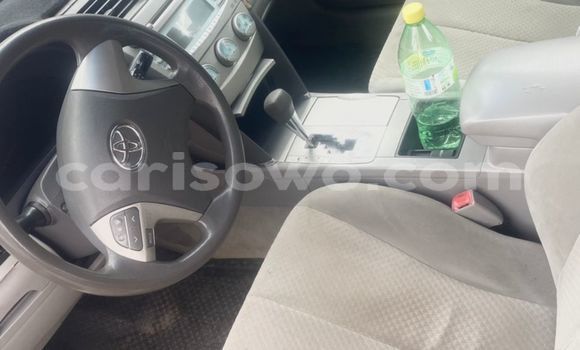 Ra Àlòkù Toyota Camry Silver Ọkọ̀ in Cotonou ni Benin Ra Àlòkù Toyota Camry Silver Ọkọ̀ in Cotonou ni Benin