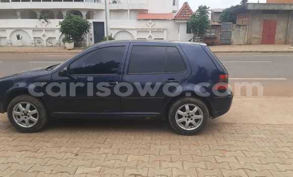 Acheter Occasion Voiture Volkswagen Golf Bleu à Cotonou, Benin Acheter Occasion Voiture Volkswagen Golf Bleu à Cotonou, Benin